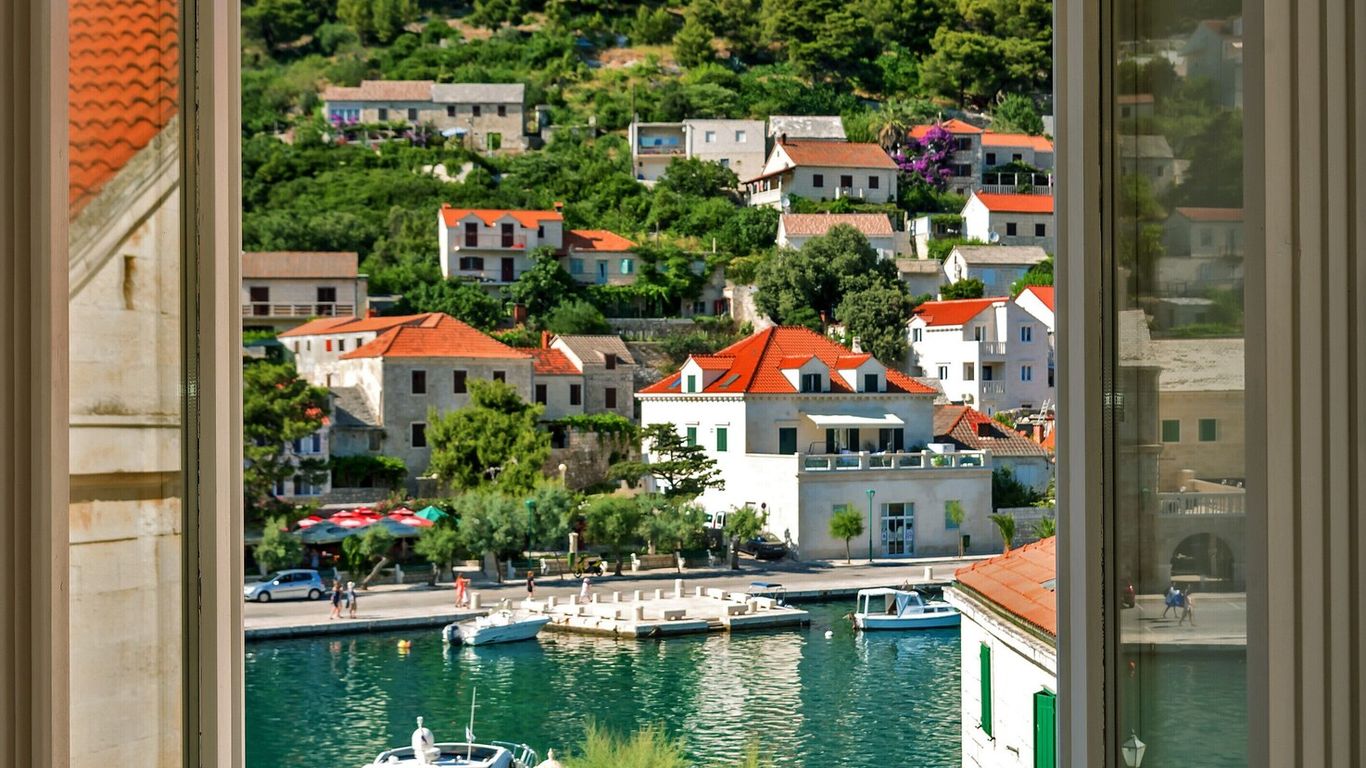 Puteus Palace Heritage Hotel