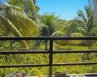 Pousada Unaí - Casa Flor - Fernando de Noronha - Balkon