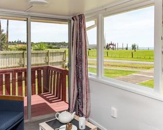 Waitangi Beach Unit B - Paihia - Balcony