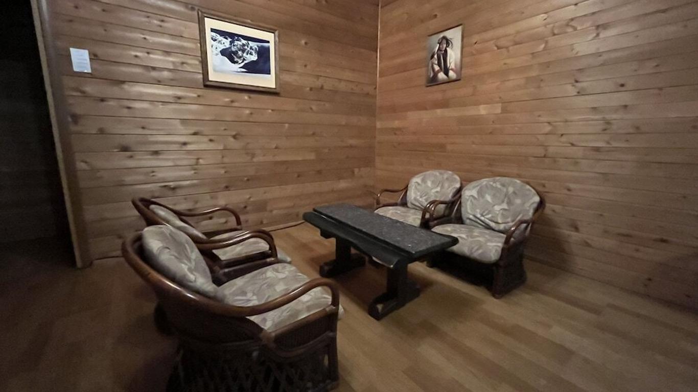 加拿大悟龍村酒店