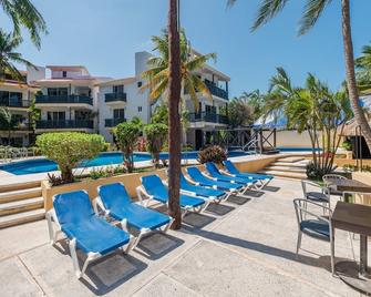Hotel Imperial Laguna Faranda Cancún - Cancún - Piscina