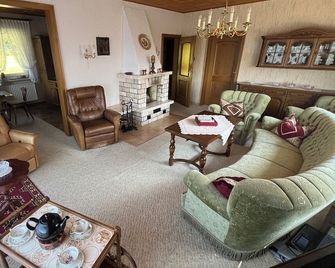 Vintage Haus Auf Dem Heidchen Mit Sauna - Knüllwald - Living room