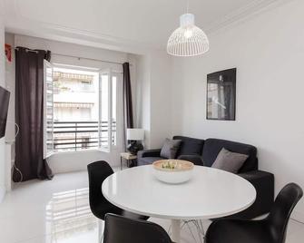 Modern & cozy 150m from the Croisette - Cannes - Essbereich