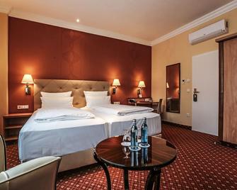 Hotel Mack - Mannheim - Bedroom