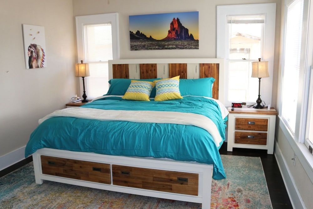 Casa Rustica - Centrally located, Carlsbad Caverns - Carlsbad - Bedroom