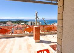 Apartment And Rooms Ivan - Makarska - Balcony