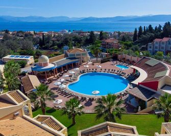 Olympion Village - Kavos - Piscină