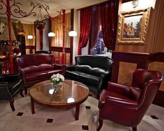 Frapolli Hotel - Odesa - Lounge