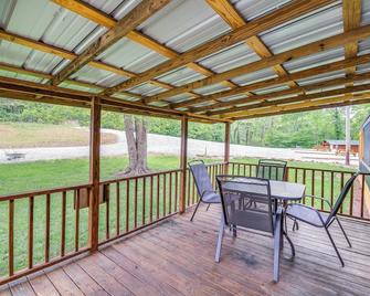 Ultimate Atv Escape - Ride To Cumberland Trails! - Caryville - Balkon