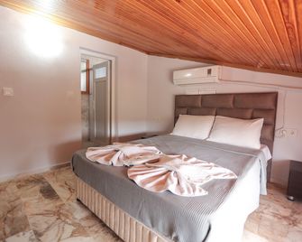 Ciftlik Hotel - Cesme - Schlafzimmer