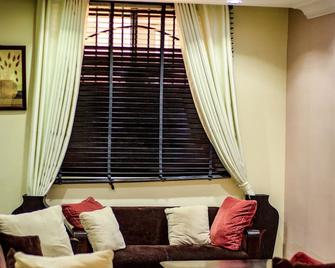 Ahi Residence - Mushin - Living room