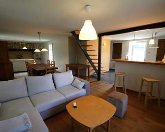 Maison de vacances à Lissac-sur-Couze - Lissac-sur-Couze - Sala de estar