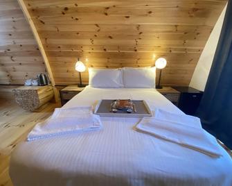The Watersedge, Canal Cottages - Uxbridge - Bedroom