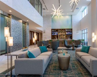 Wyndham Garden Miami International Airport - Miami Springs - Лаунж