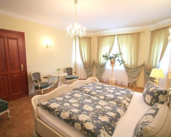 هوتل أبارتمنت فيلا أولنبورج - درسدين - غرفة نوم