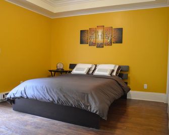 Spacious Mountain View 1B/1B In-law Suite - Mountain View - Bedroom