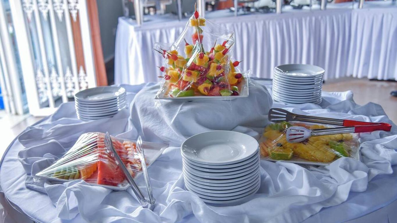 Jevine Hotel