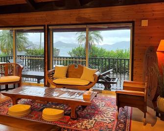 Villa Adanrose Amami - Vacation Stay 06112v - Amami - Wohnzimmer