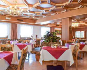 Hotel Scoiattolo - Falcade - Sala de banquetes