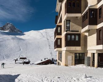 Lovely Studio Cabine Ski In And Ski Out In Valclaret - Tignes - Building