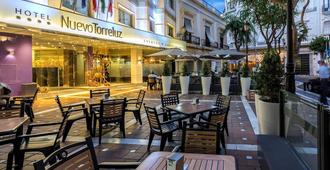 Hotel Nuevo Torreluz - Almeria - Pati
