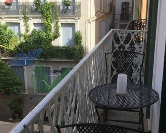 Studio with a view of the cathedral - Béziers - Balkon