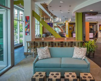 Hotel Indigo Asheville Downtown By IHG - Asheville - Lounge