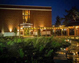 Mcmenamins Anderson School - Bothell - Будівля