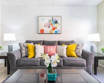 Historic Avenues Apartment Downtown - סולט לייק סיטי - סלון