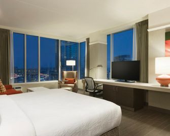 Hilton Garden Inn Calgary Downtown - קלגרי - חדר שינה