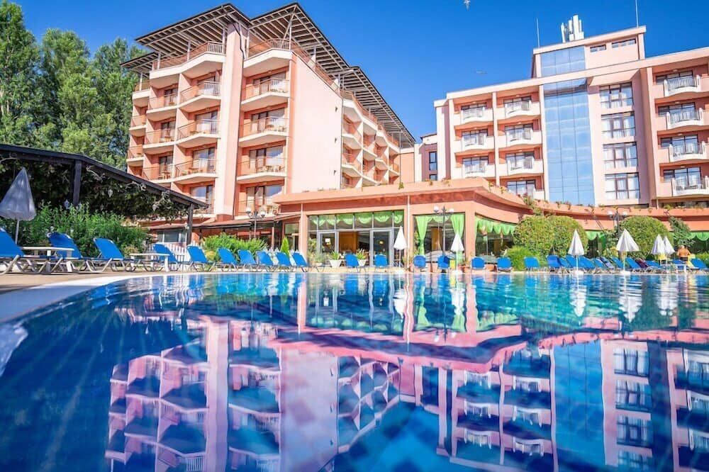 Izola Paradise Hotel - נסבאר