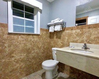 Budget Host Inn - Vernon - Bad