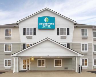 Woodspring Suites Cincinnati Fairfield - Fairfield - Building