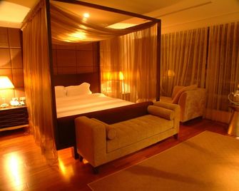 Boutique Hot Spring Resort - שינדיאן - חדר שינה