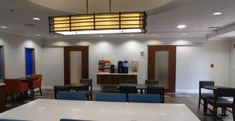 Holiday Inn Express & Suites Huntsville Airport - Madison - Restaurant