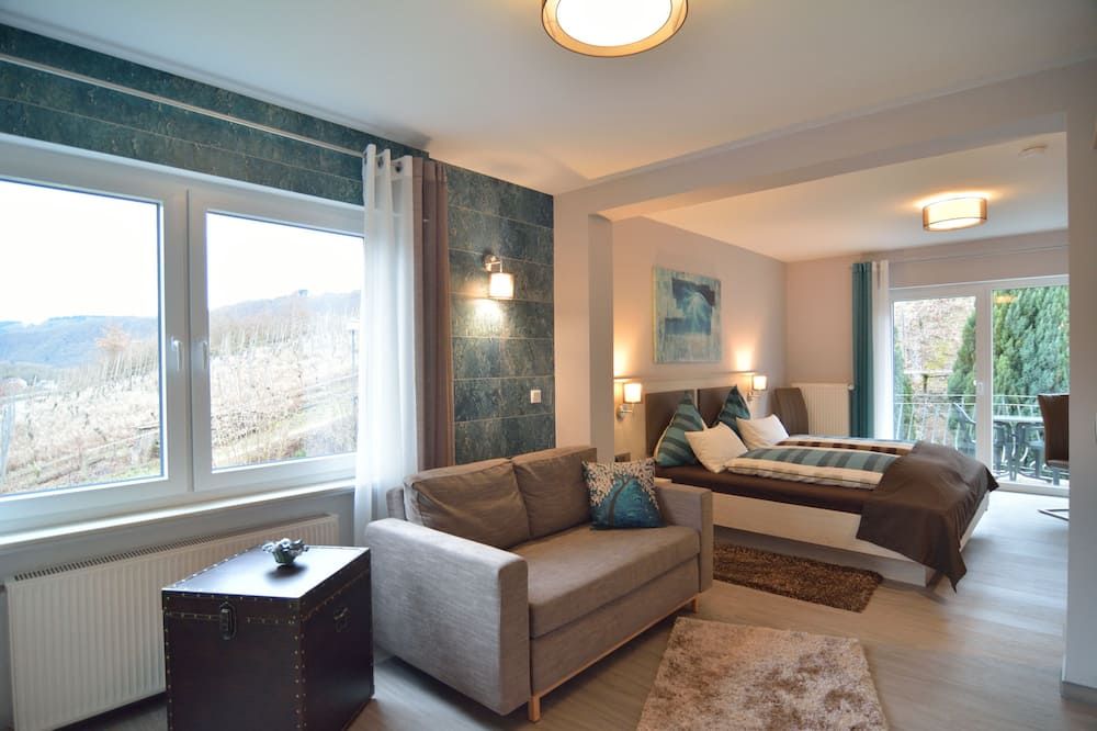 Hotel-Restaurant-Weingut Kapellenhof