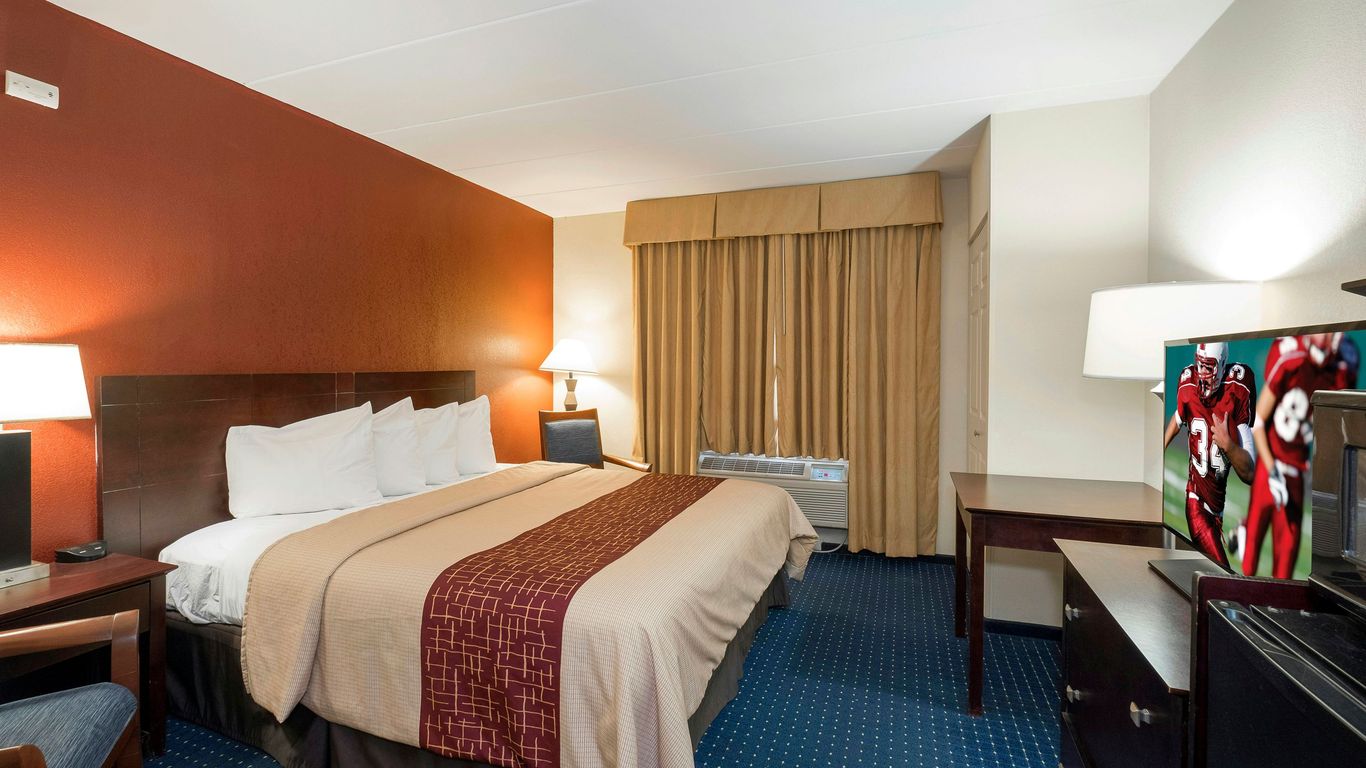 安納波利斯紅屋頂酒店