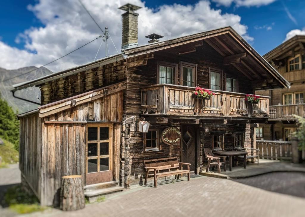 Hotel Silbertal - זולדן - בניין