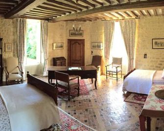 Le Château d'Asnières en Bessin - Asnières-en-Bessin - Bedroom