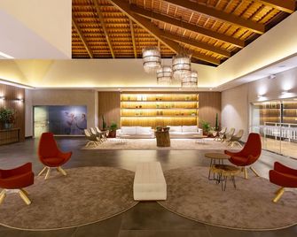 Ondas Praia Resort By Wam Experience - פורטו סגורו - טרקלין