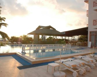 Ceren Hotel - Fethiye - Kolam