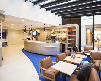 إيبيس ستايلز لا روتشيل سنتر فيو بورت - لاروشيل - بار