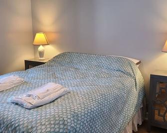 Croatoan's Lookout - Avon - Habitación