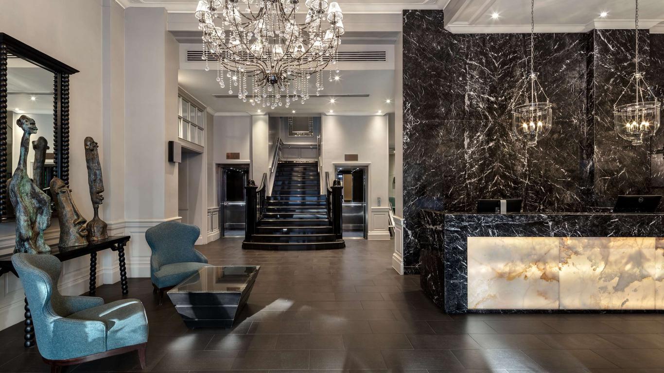 فندق راديسون بلو الإدواردي جرافتون