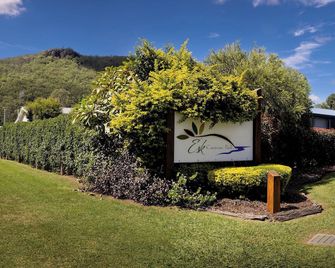 Esk Caravan Park & Motel - Esk - Vista del exterior