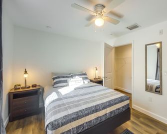 Pet-Friendly LaBelle Apt, Close to River! - LaBelle - Спальня
