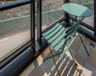 Penghu Lemongrass Easy Stay - Magong - Balcone