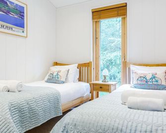 8 Streamside - Looe - Habitación