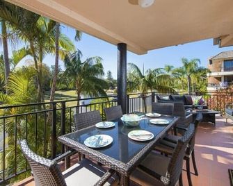 Seabreeze 4 on Lawson Street - Byron Bay - Balcony
