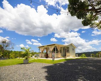 Bello Amanecer Guest House With Private - Añasco - Edificio